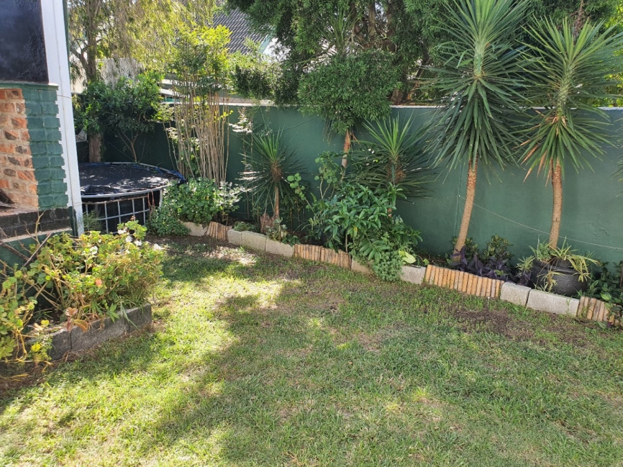 To Let 2 Bedroom Property for Rent in Lorraine Eastern Cape